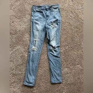 Distressed American Eagle Super High Rise Jegging 8 regular